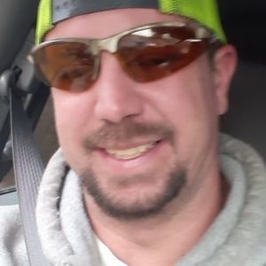 Meet your Posher, Johnnie